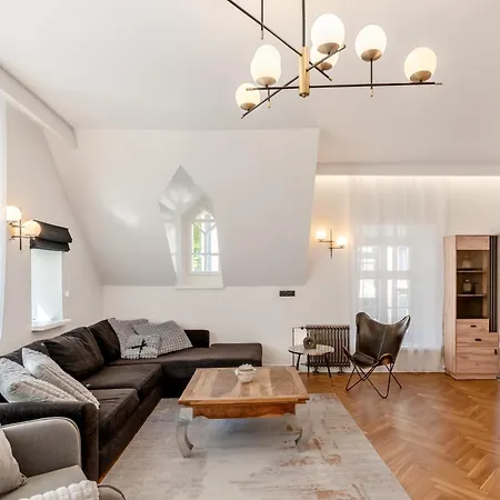 2br 95m2 In Old Town With Free Parking And Sauna! Apartment *